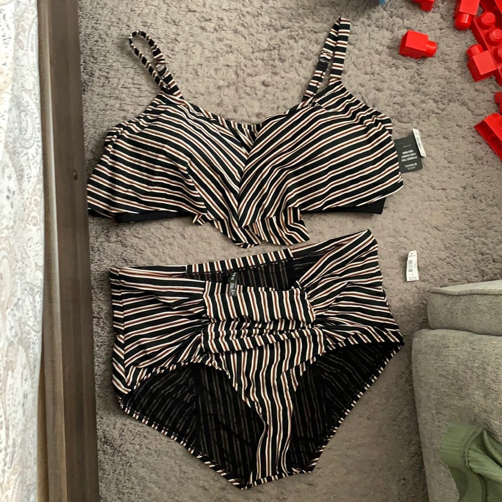 BRAND NEW two piece bathing suit